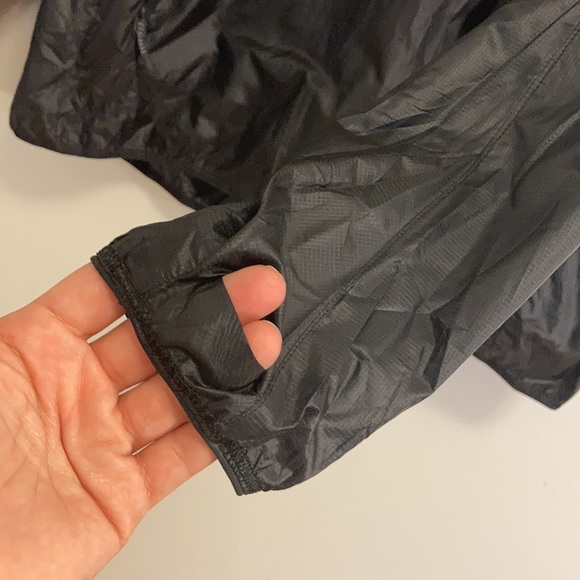 Lululemon Run With It Packable Ultra Light Water Resistant Black Size 8 - Picture 10 of 13